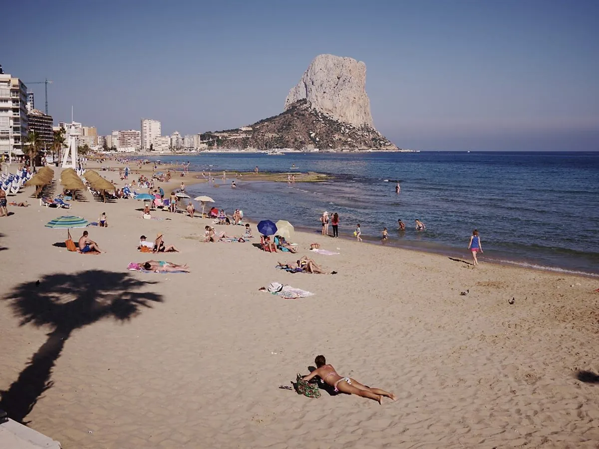 Arenal-Bol beach and Penon de Ifach for beach days from Casa Toro