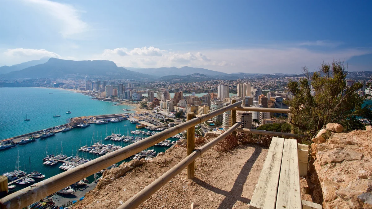 Panoramic Calpe marina and coastline for seasonal stays