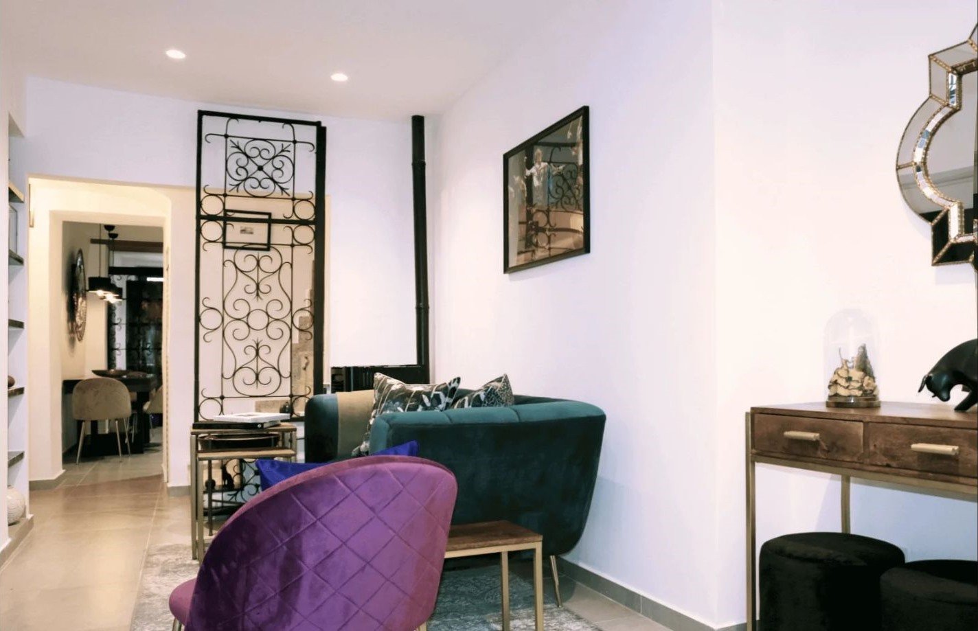 Casa Toro interior, gallery view 6
